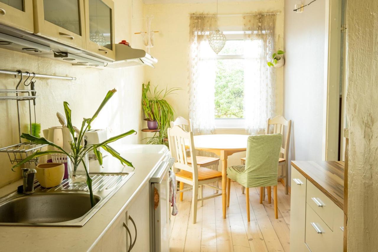 Artists Apartment Near Telliskivi Creative Centre Tallinn Eksteriør billede