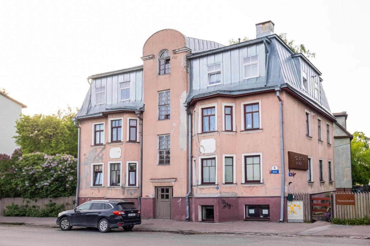 Artists Apartment Near Telliskivi Creative Centre Tallinn Eksteriør billede
