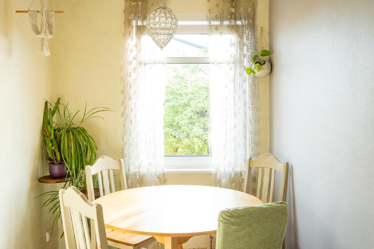 Artists Apartment Near Telliskivi Creative Centre Tallinn Eksteriør billede